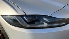 Jaguar XE 2.0 D200 R-Dynamic SE 4dr Auto Diesel Saloon